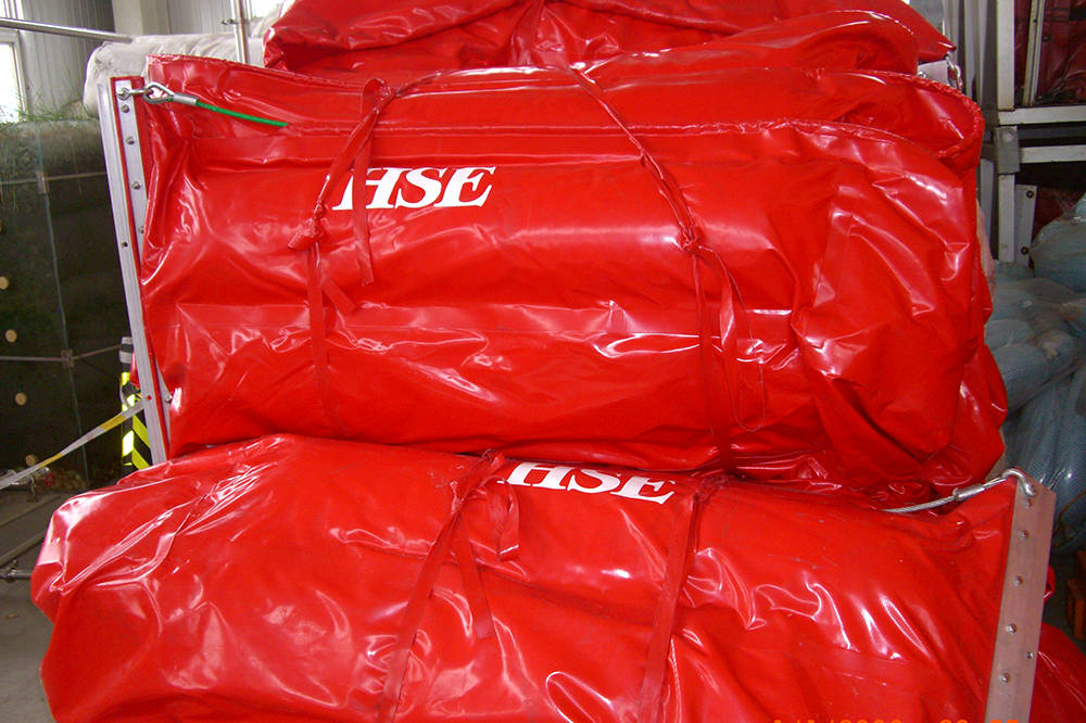 HPFC900型PVC固体式围油栏